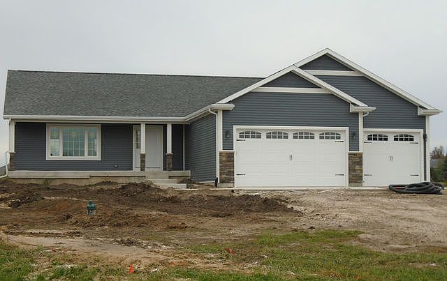 2nd image of 6394 S Westwood Ave