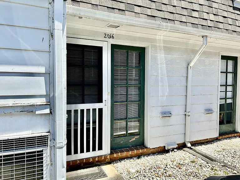 1801 Grandin Rd SW #2016 — Photo 9