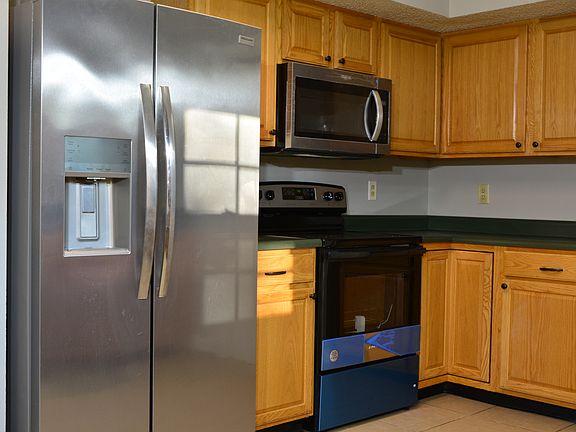 5th image of 2420 Amberleigh Dr