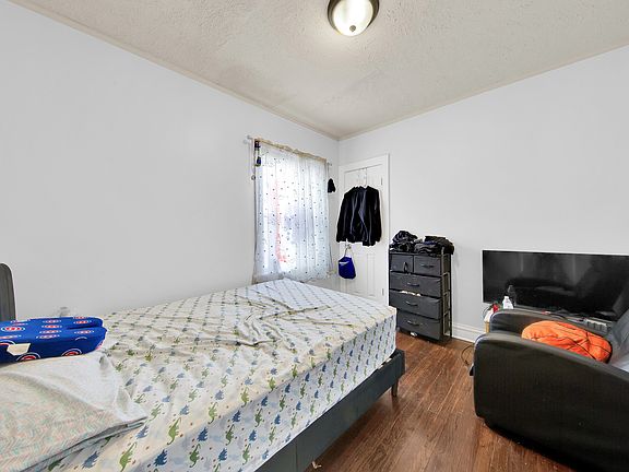 3rd image of 1838 S 20th Ave