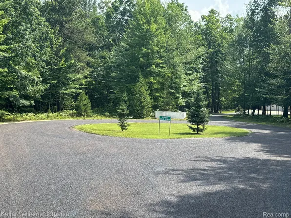 0 Meadowlark Dr, Roscommon, MI 48653