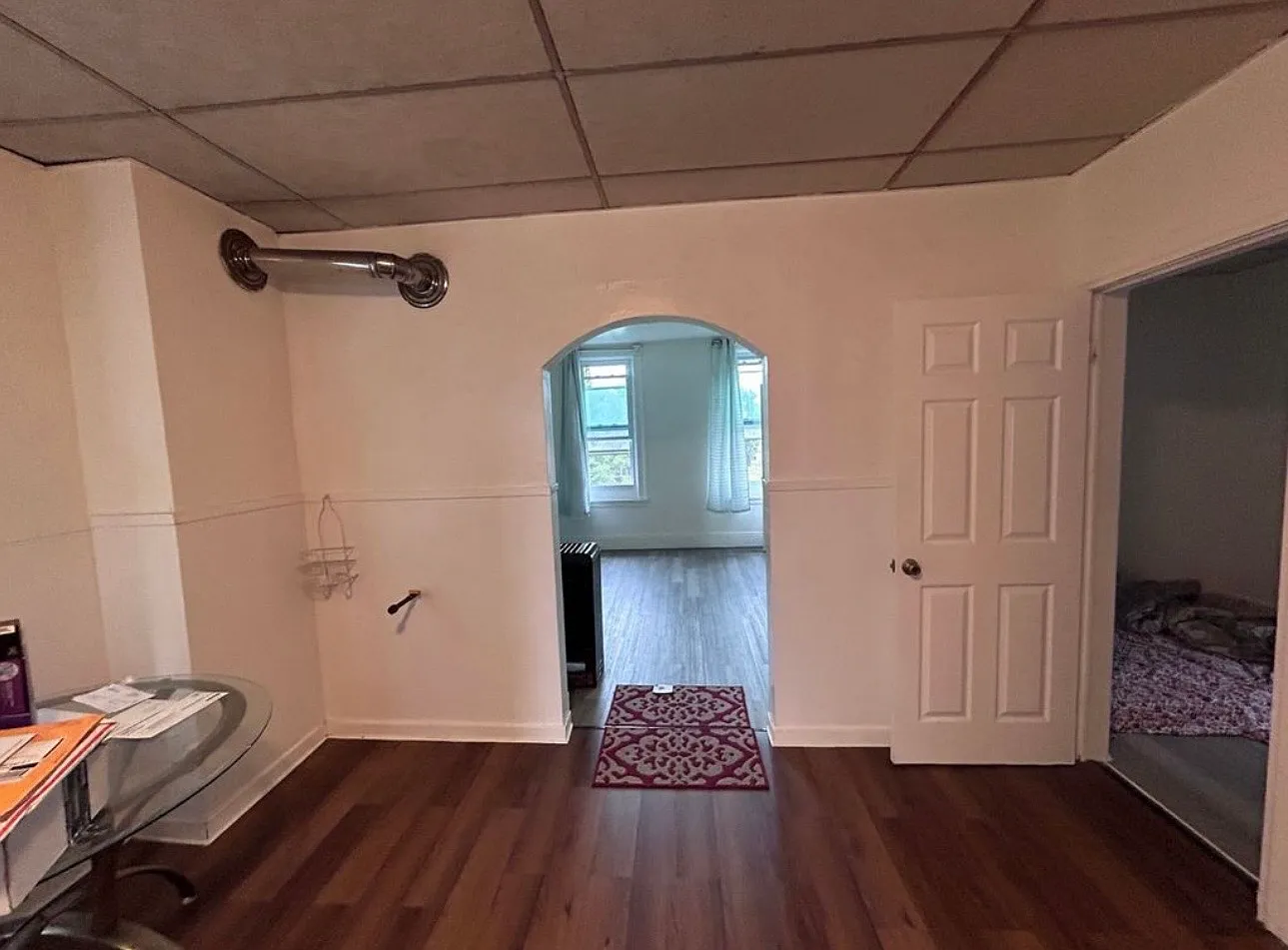 2 bed, 600 sqft, $1,000 — Photo 1