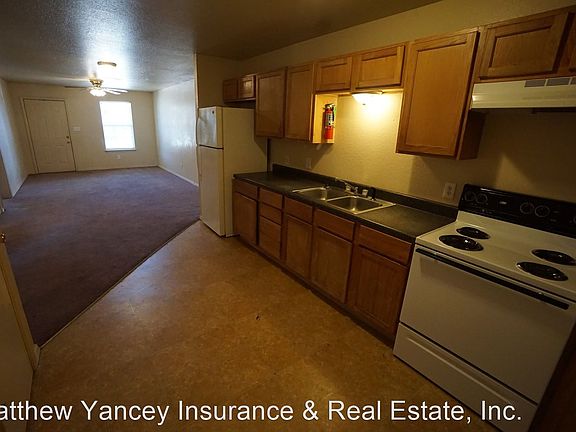 4th image of 418 S 12th St #7157156