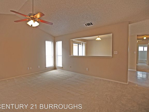 4th image of 2135 River Hollow Dr