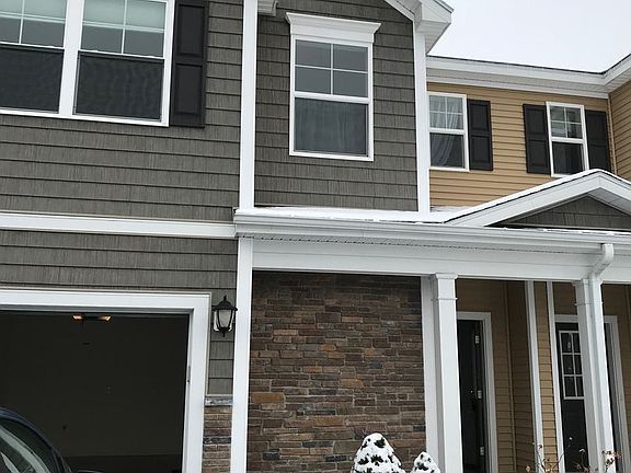 2nd image of 5 Clarice Ln