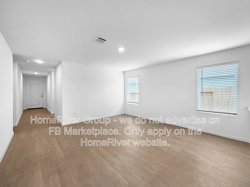 3 bed, 2.0 bath, 1260 sqft, $1,775 — Photo 4
