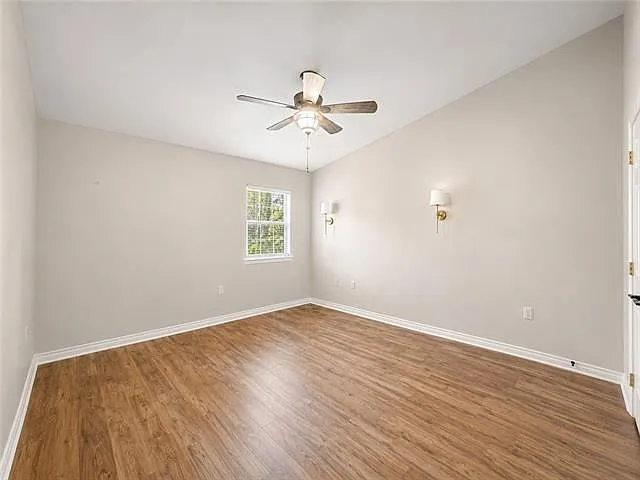 635 Village Ln S #2 — Photo 17