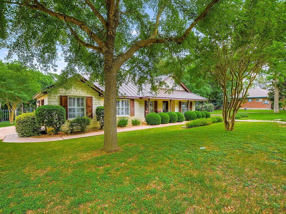1st image of 1752 Cypress Rapids Dr