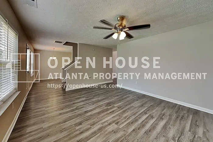 101 Saint Ann Cir — Photo 5
