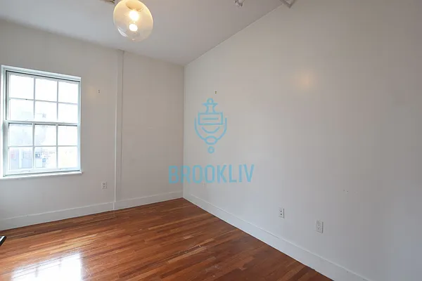 Rented by null | media 7