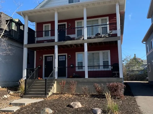 1061 23rd Ave SE, Minneapolis, MN 55414