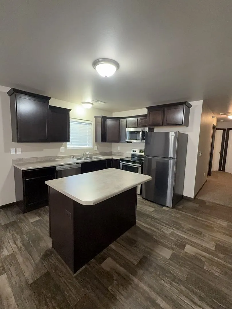 7051 Freedom Ln — Photo 3