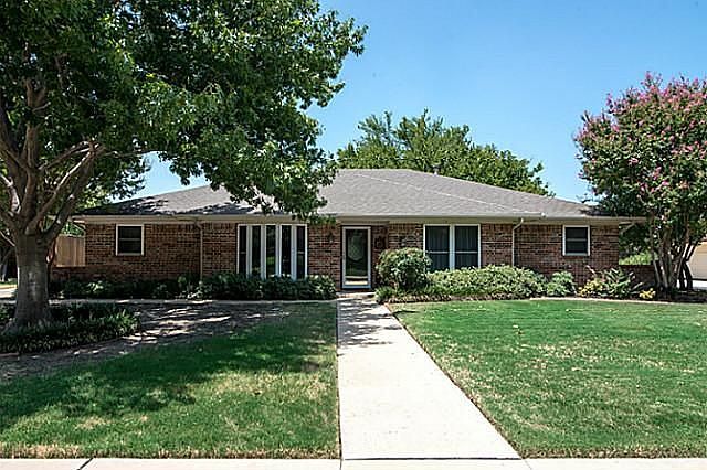 1st image of 1449 Juniper Ln