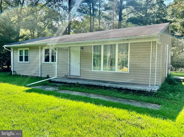 22399 Royal Oak Rd, Quantico, MD 21856