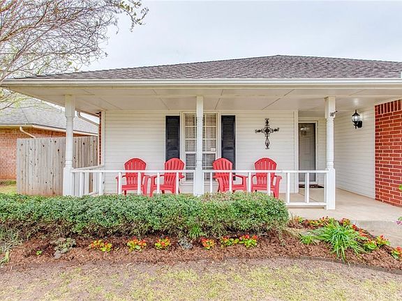 2nd image of 2316 Alex Plaza Dr