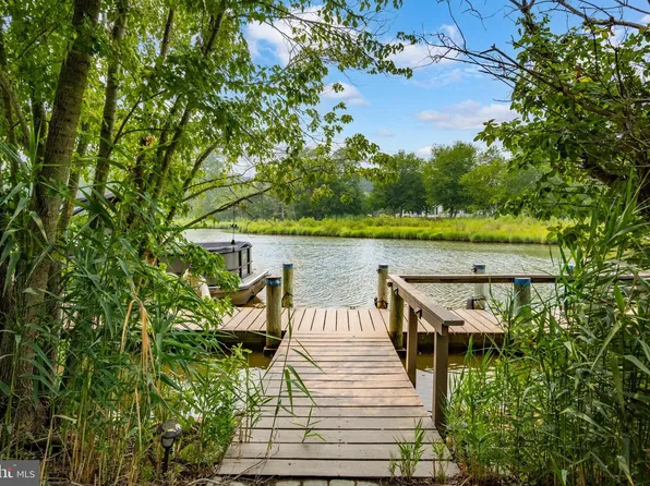 12101 Salt Point Rd, Bishopville, MD 21813