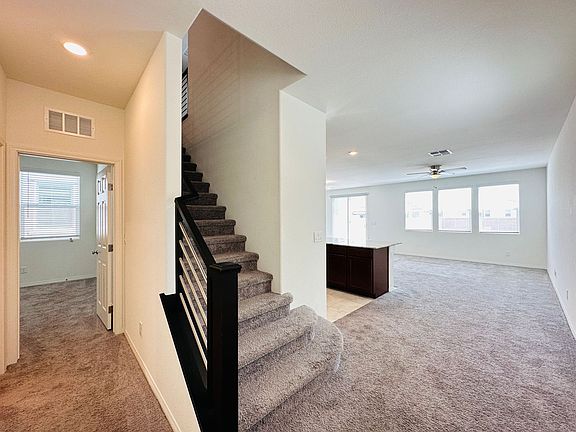 5th image of 3442 Iris Ave