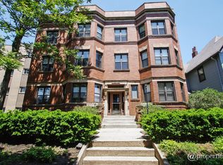 1140 W Morse Ave, Chicago, IL 60626