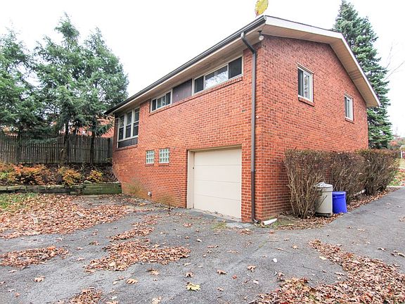 3rd image of 236 Garden City Dr