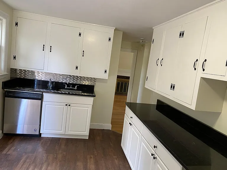 12 Riverview Dr — Photo 5