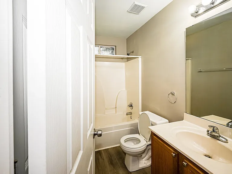 5833 Lawnmeadow Dr — Photo 14