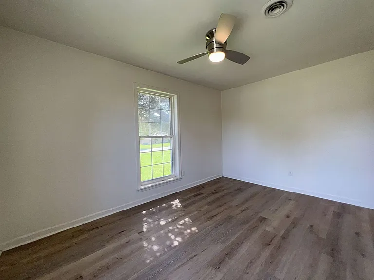 Jill Street Properties — Photo 7