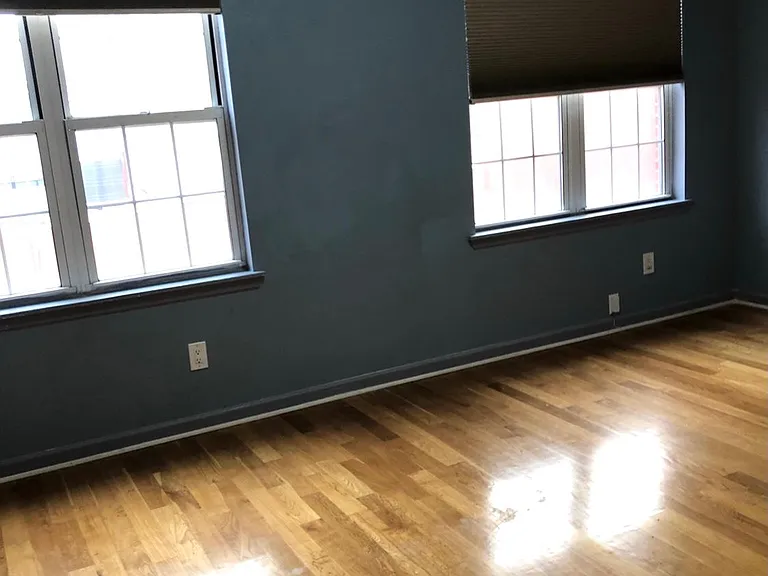 1104 Buttonwood St #B — Photo 7
