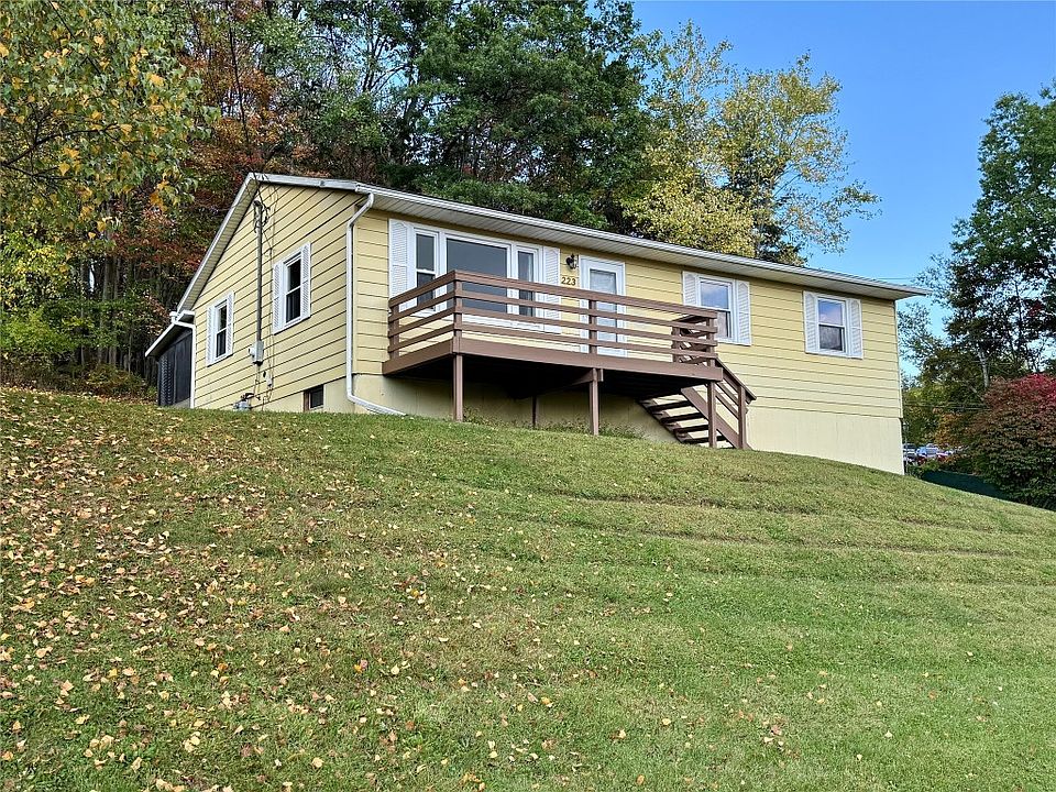1st image of 223 Jamaica Blvd