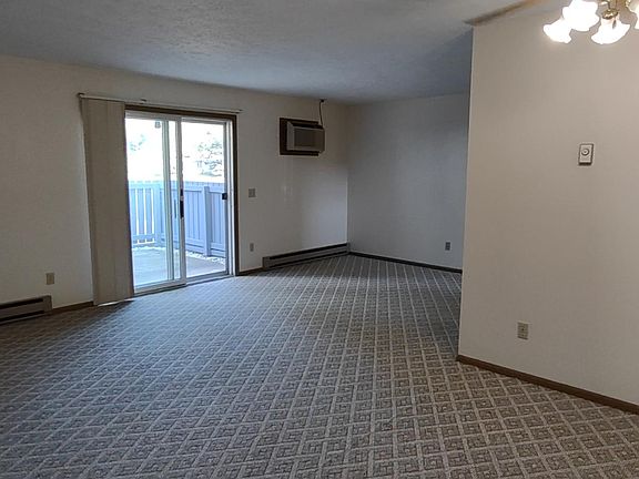3rd image of 5280 Fuller Dr APT 5
