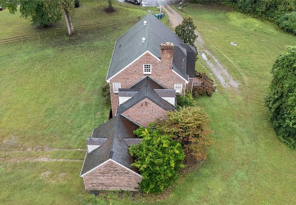 1st image of 631 Grayson Ave