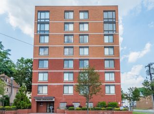 275 State St APT 4A, Hackensack, NJ 07601