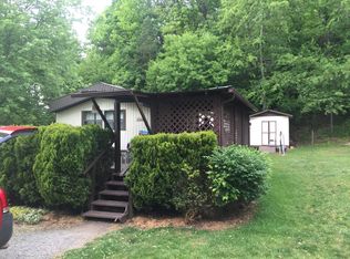 59 Honeysuckle St, Clyde, NC 28721