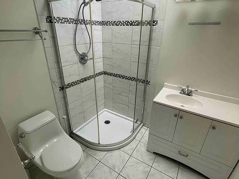 2946 S Beverly Dr — Photo 21