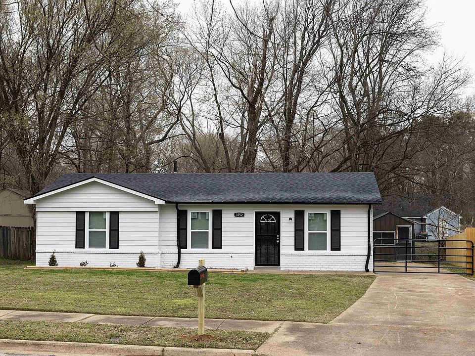 1st image of 3752 Walsingham Dr