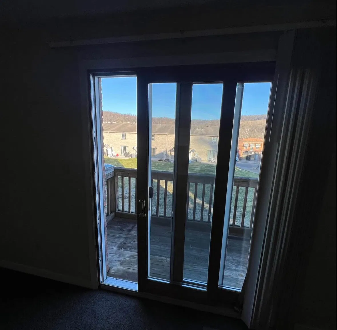2 bed, 1300 sqft, $900 — Photo 4