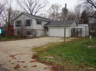 10615 269th Ave, Trevor, WI 53179