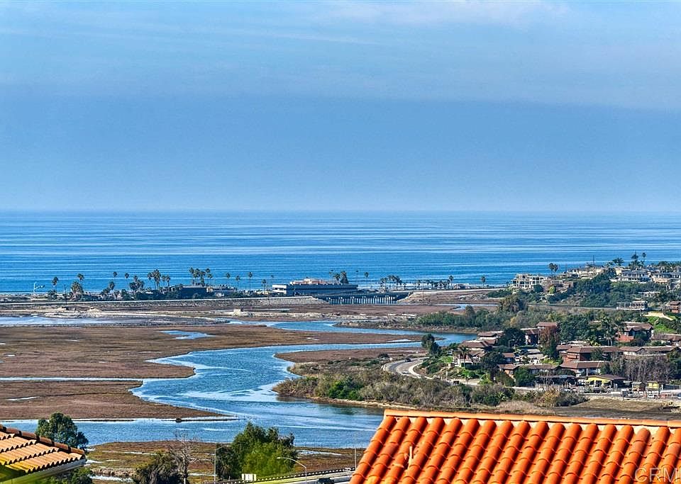1st image of 940 Santa Estella