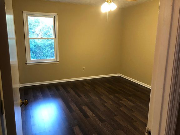 4th image of 807 Englewood Dr