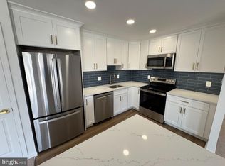 6153 Edsall Rd APT I, Alexandria, VA 22304