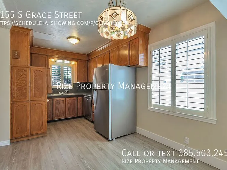 3155 S Grace St — Photo 2
