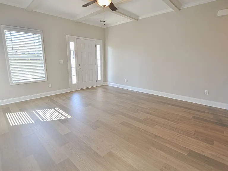 1113 Henry Place Blvd — Photo 3