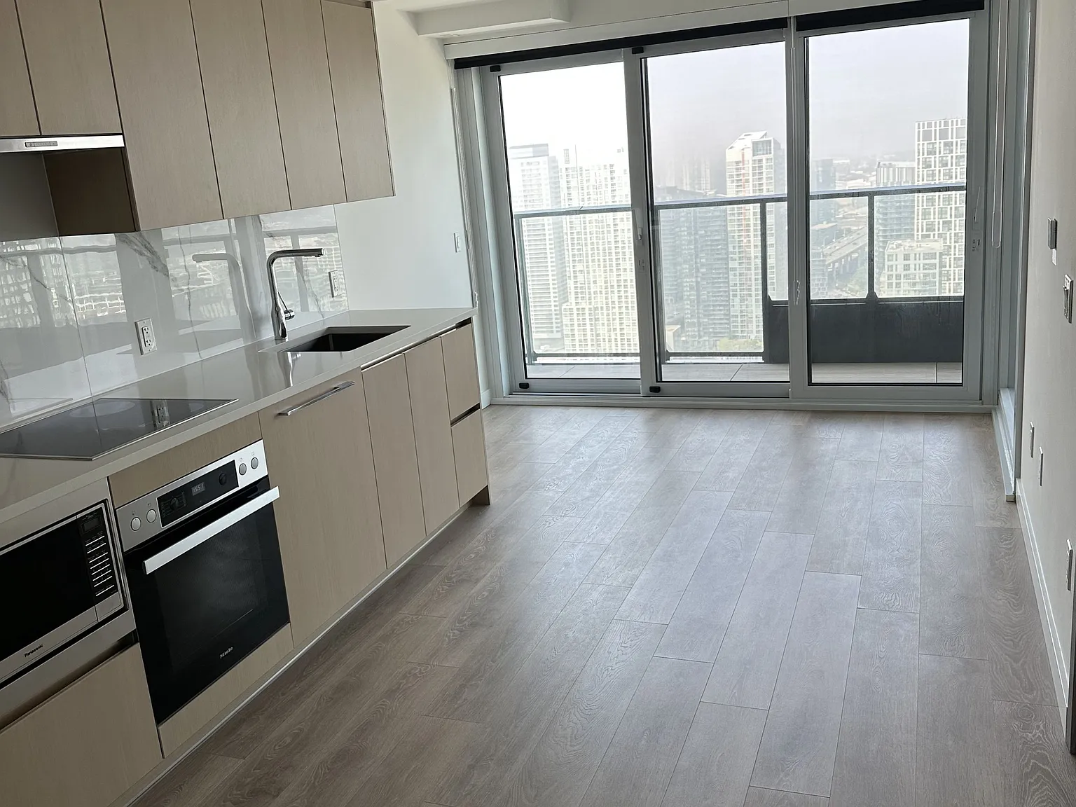 1 bed, $2,900 — Photo 2