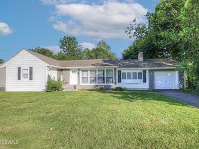 2936 White Birch Ln, Bloomsburg, PA, 17815