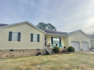 21 Birch Ln, Huntington, WV 25704