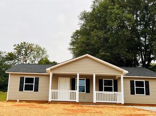 819 2nd St, Kings Mountain, NC 28086