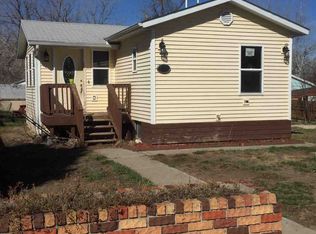 414 3rd Ave, Belle Fourche, SD 57717