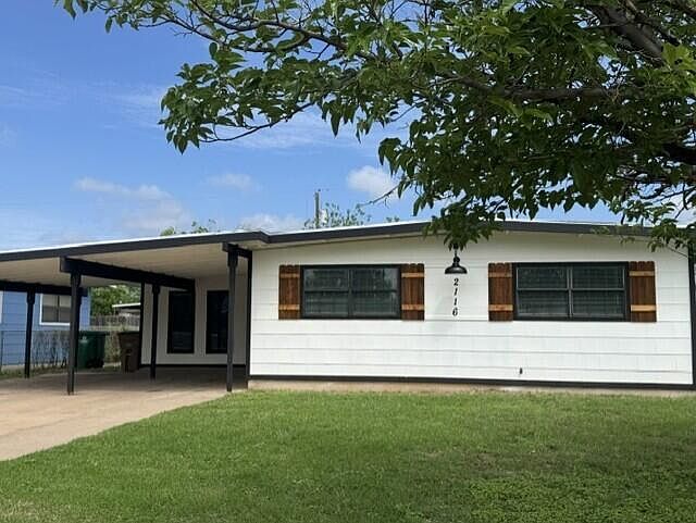 1st image of 2116 Lakeside Ave