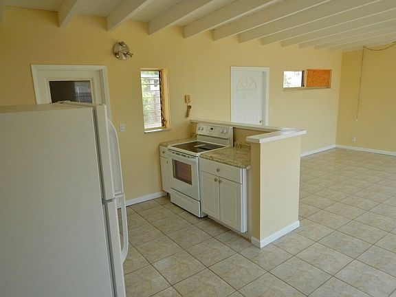 4th image of 3312 SW 14th St