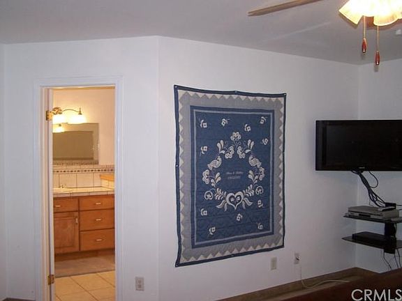 5th image of 4640 Pedley Ave