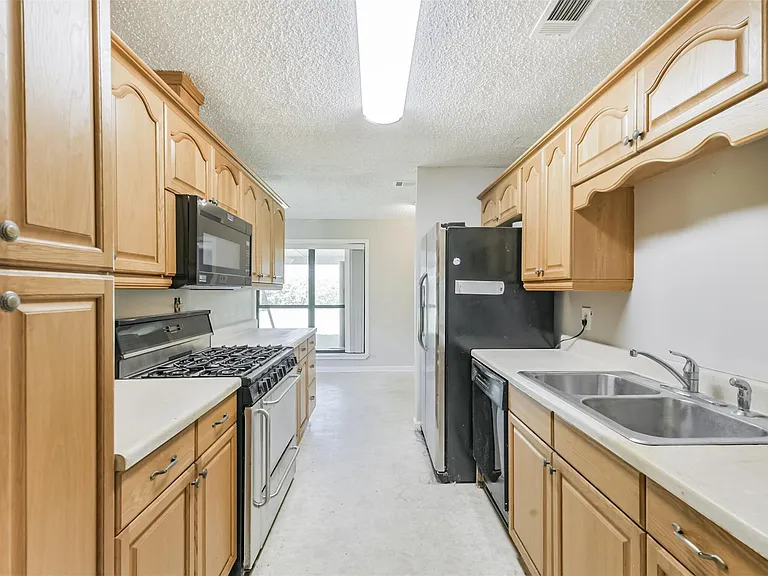 26560 Sorters Rd — Photo 7